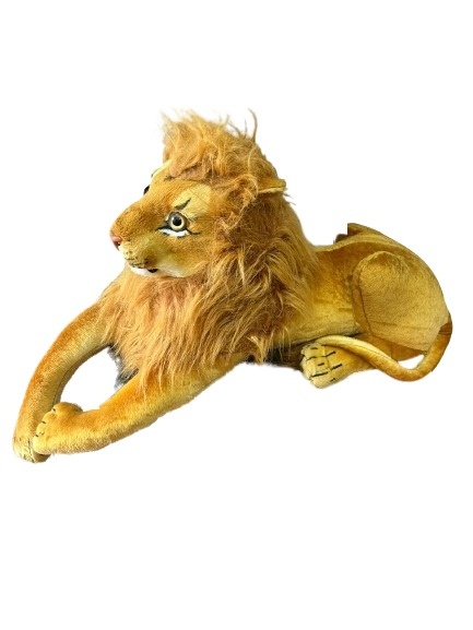Pelucia - Leao Safari - Jessica Souza de Macedo