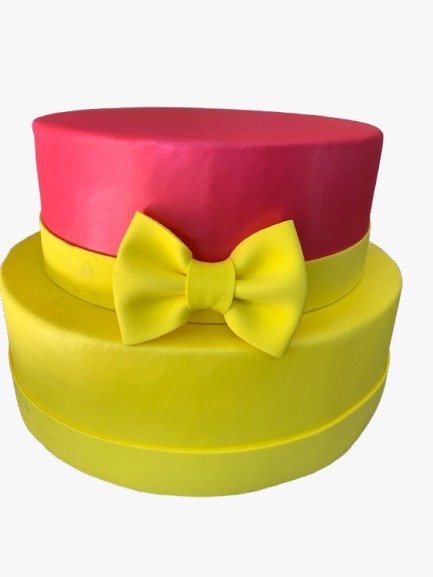 Bolo Fake Simples (Vermelho/Amarelo)- 2 Andares - Jessica Souza de Macedo