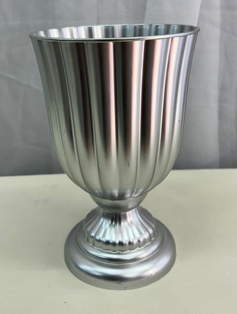 Vaso Dubai Acrilico P - Prata - Jessica Souza de Macedo