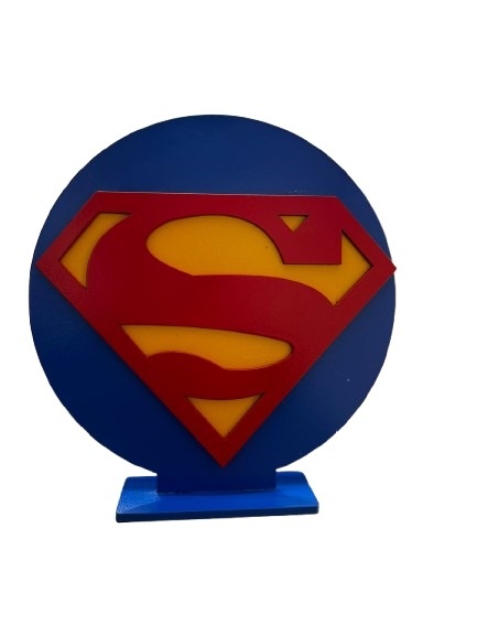 Display Escudo Super Homem - Jessica Souza de Macedo