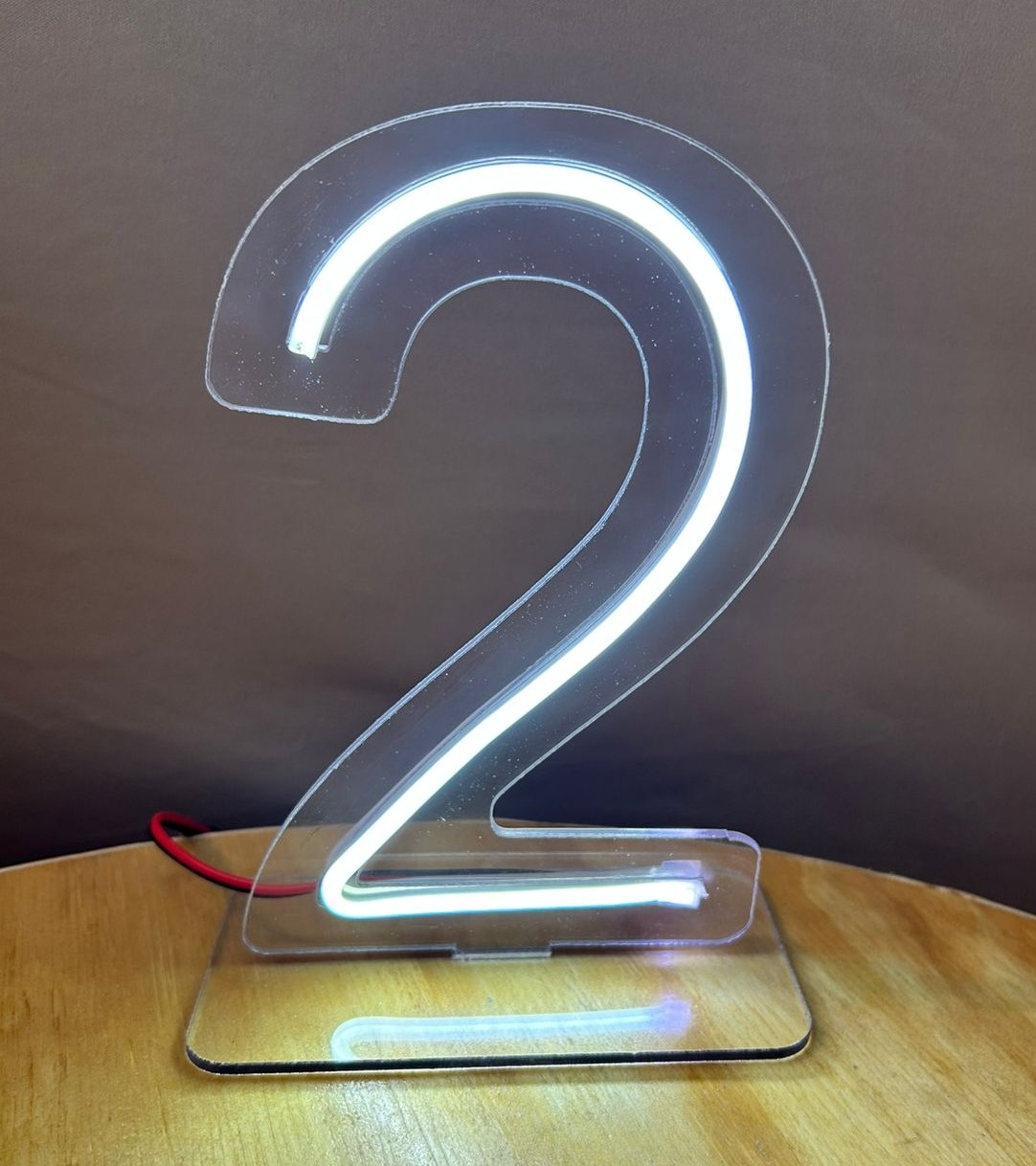  Led Mesa - Número 2 (20Cm) - Cor Fria - Jessica Souza de Macedo