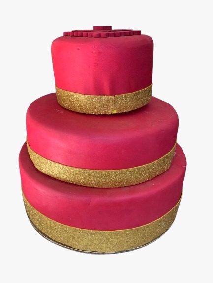 Bolo Fake (Vermelho/Dourado) - 2 Andares - Jessica Souza de Macedo