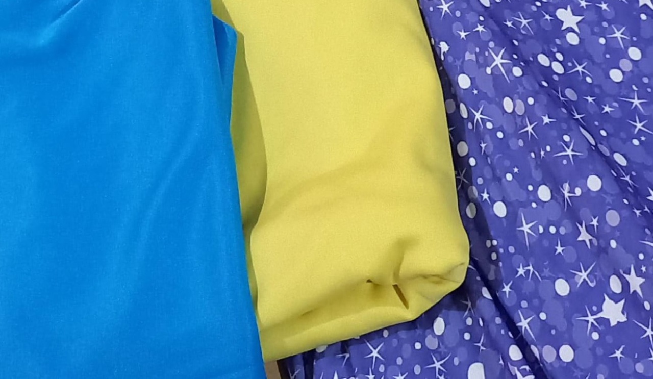 Capas Cilindros Roxo Glitter, Amarelo E Azul - Olivete Filgueira