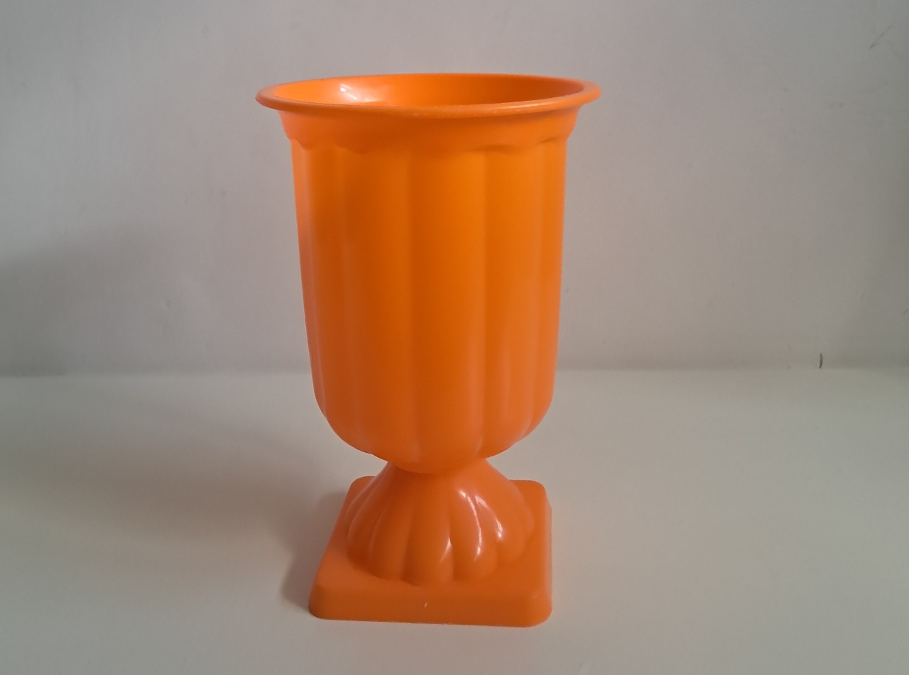 Vaso Grego Laranja  Neon - Olivete Filgueira