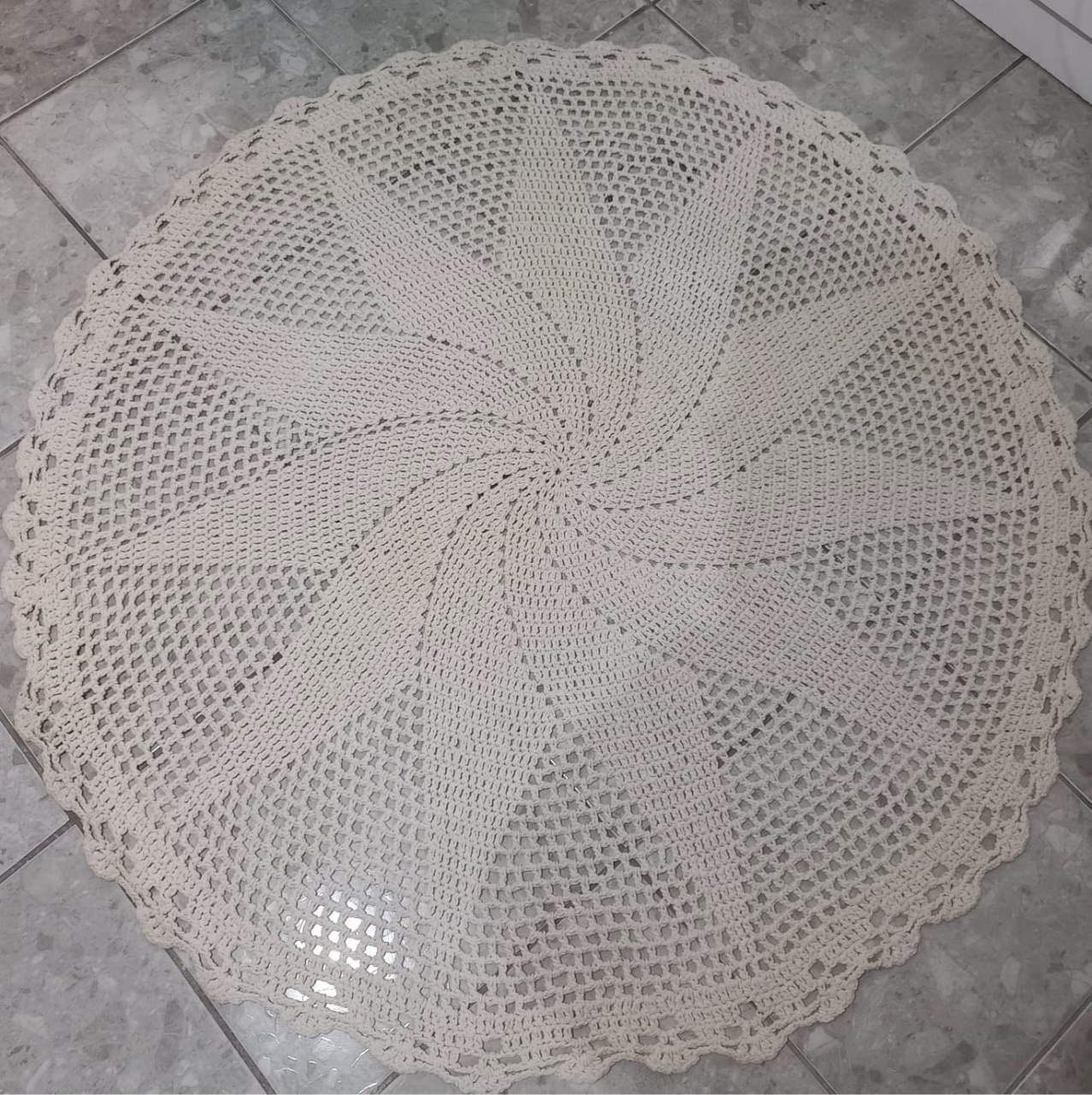 Tapete Crochê Bege 150Cm - Olivete Filgueira
