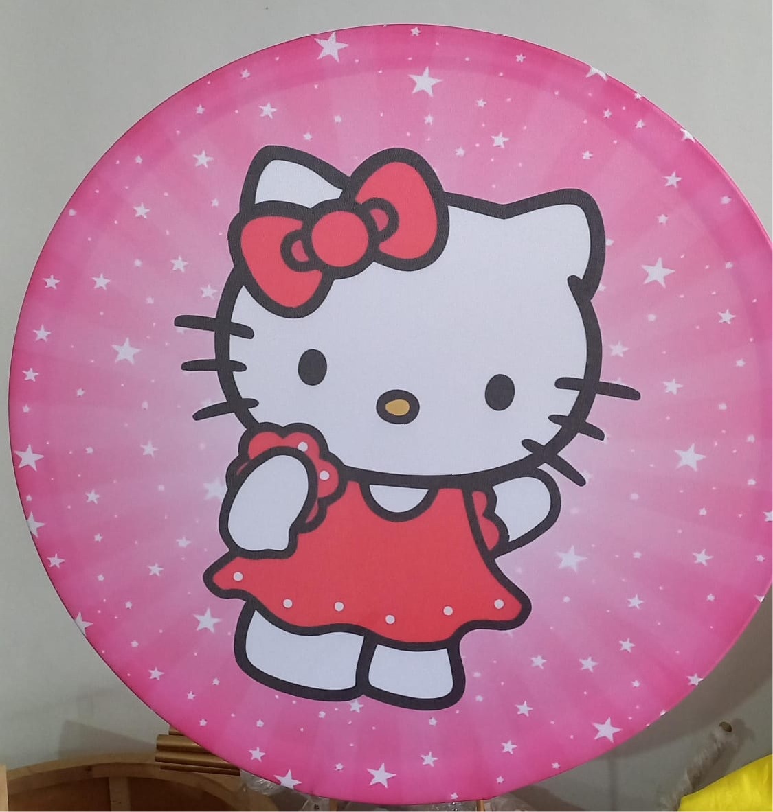 Km Mesa Hello Kitty Corpo  - Olivete Filgueira