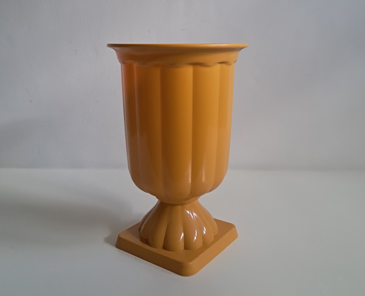 Vaso de Planta Grego Mostarda - Olivete Filgueira