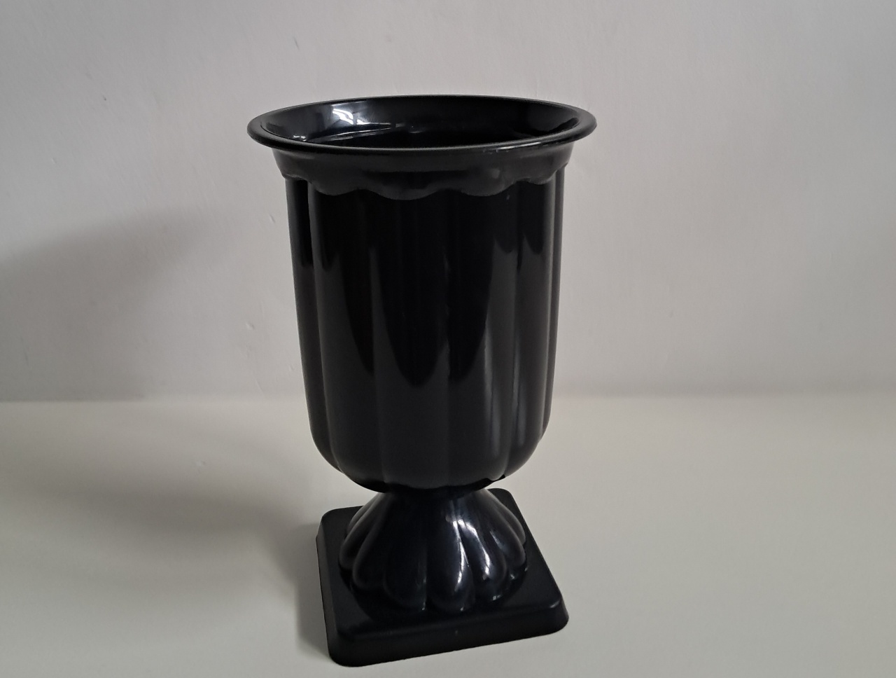 Vaso de Grego Preto - Olivete Filgueira