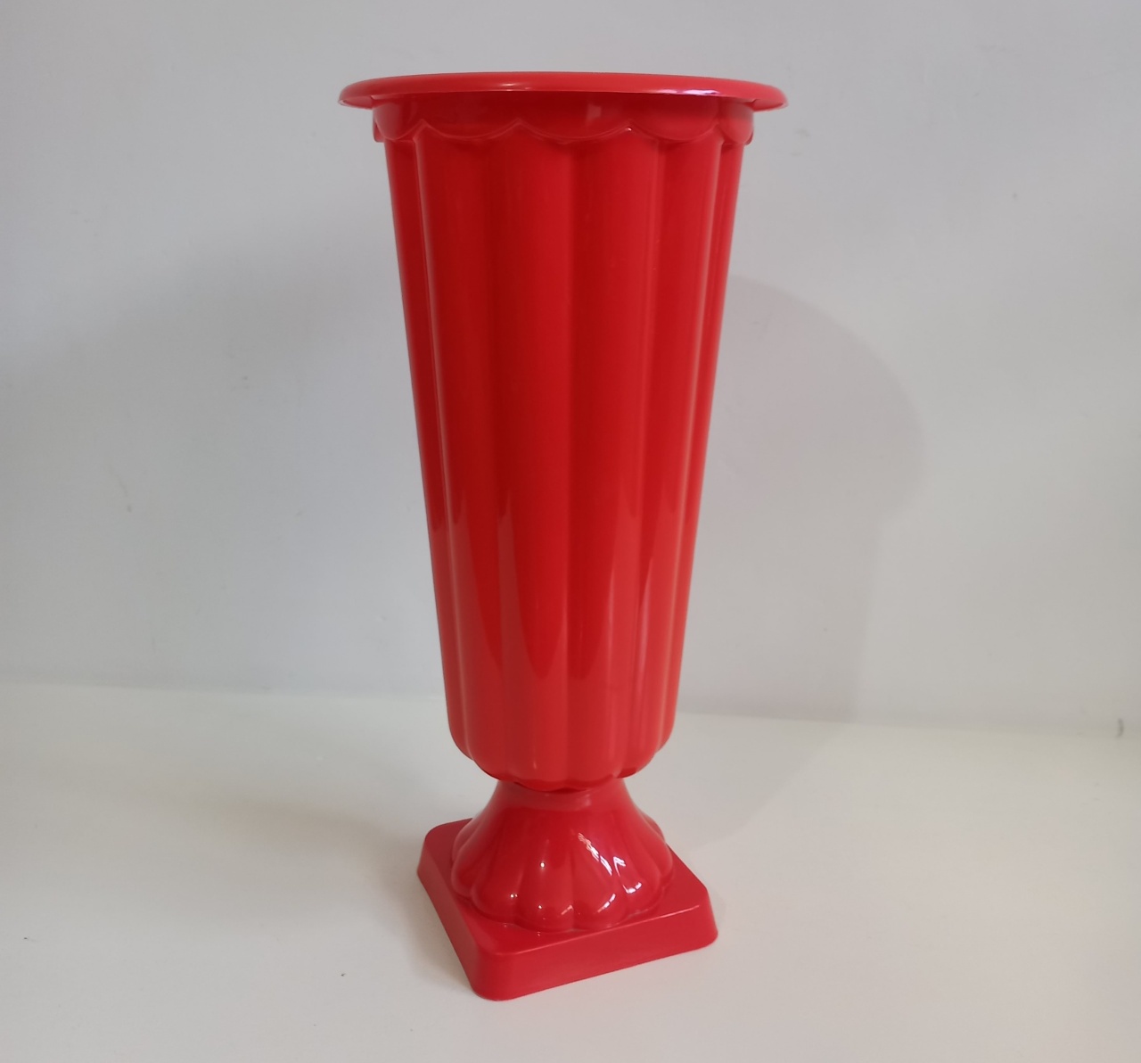 Vaso de Planta Dubai Longo Vermelho  - Olivete Filgueira