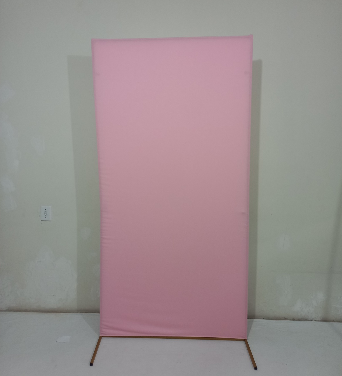 Painel Romano Retangular Rosa Bebe  - Olivete Filgueira