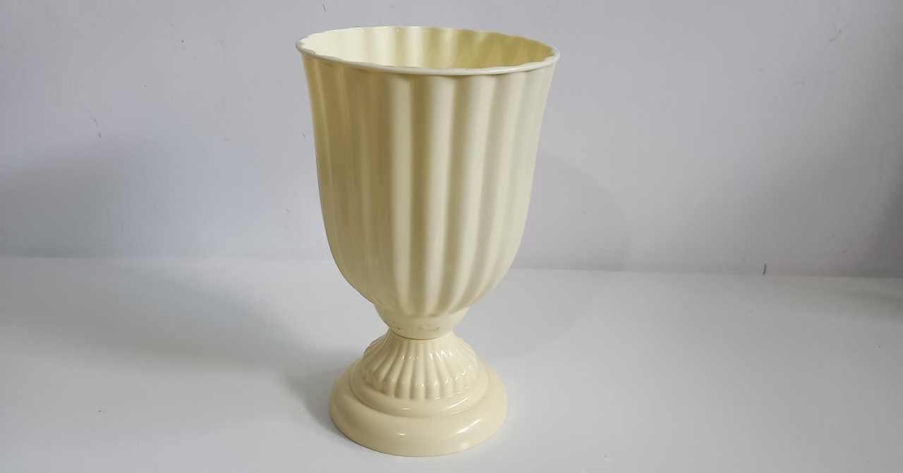 Vaso de Planta Dubai P Creme - Olivete Filgueira