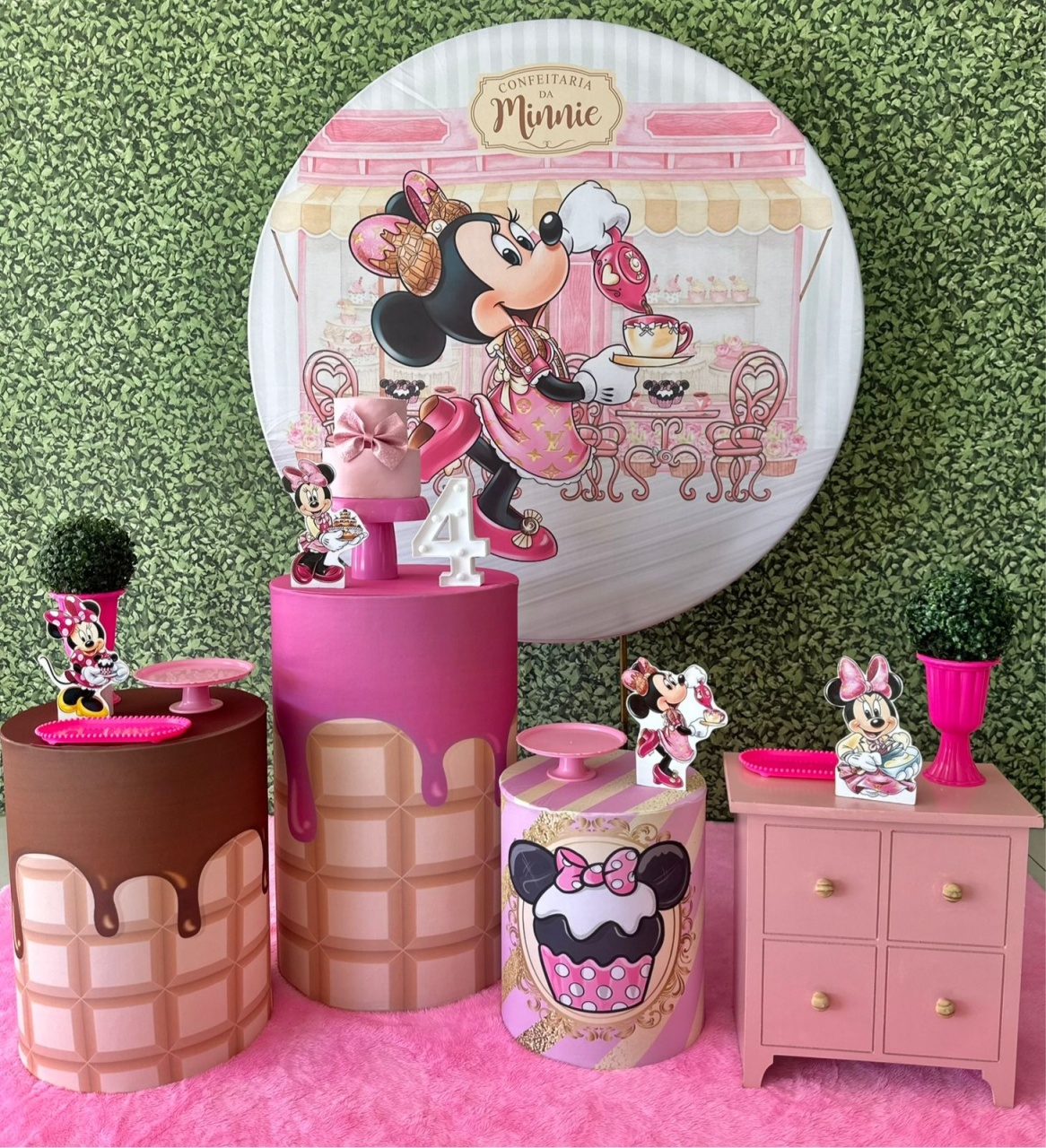 Minnie Confeiteira  - Festerê Pegue e Monte 