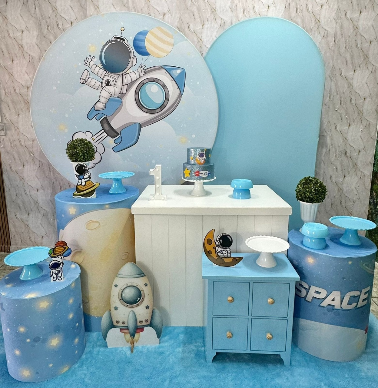 Astronauta 1 Com Armário E Romano - Festerê Pegue e Monte 