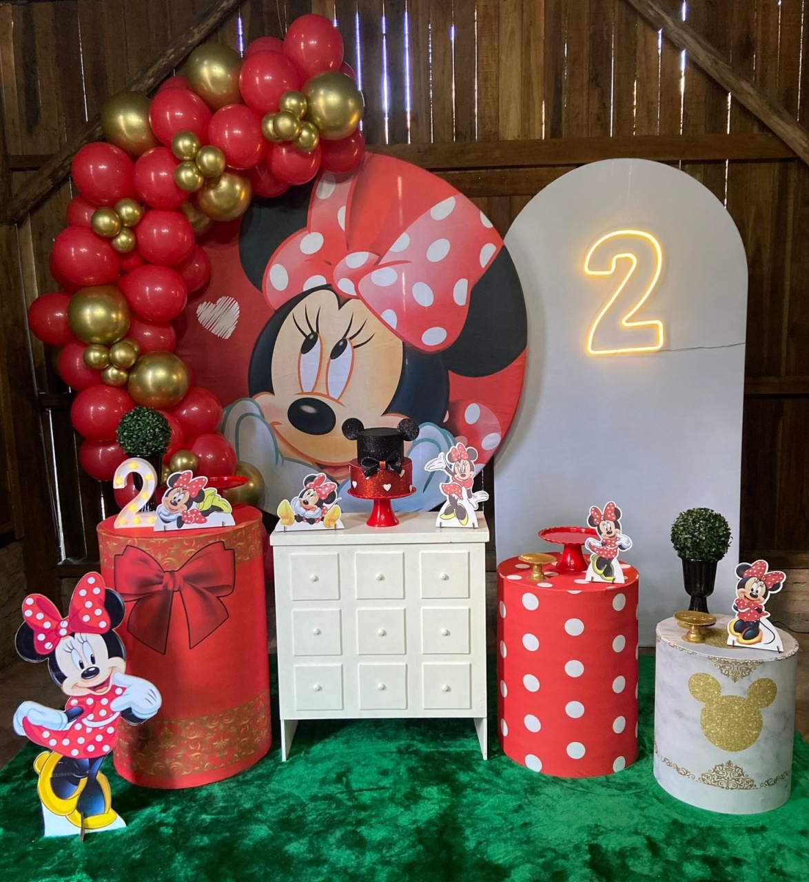 Minnie Vermelha Com Armário E Romano - Festerê Pegue e Monte 