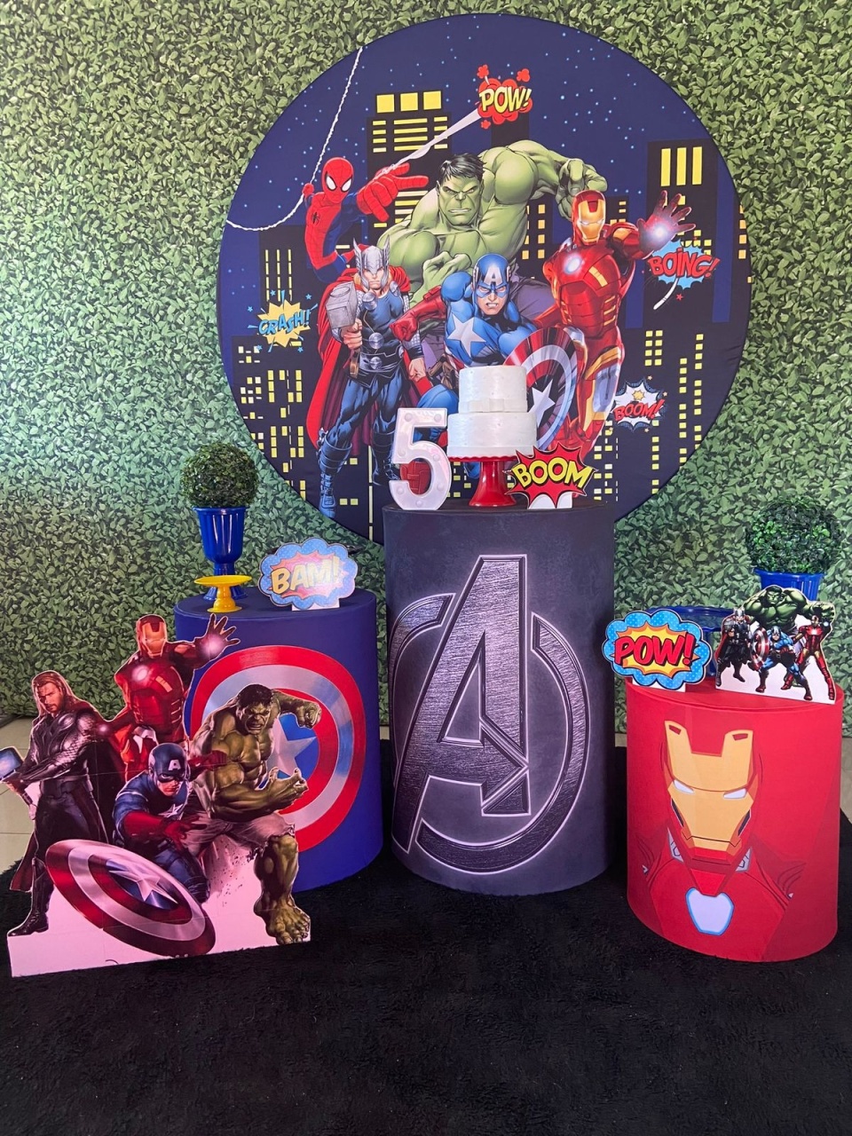 Vingadores  - Festerê Pegue e Monte 