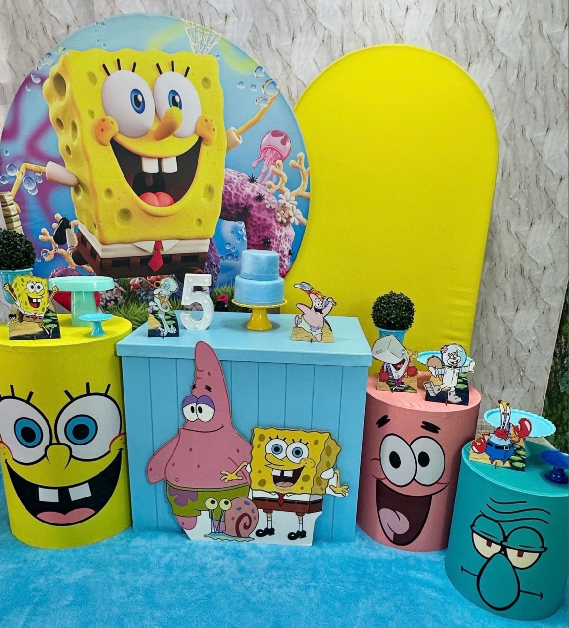 Bob Esponja Com Armário E Romano - Festerê Pegue e Monte 