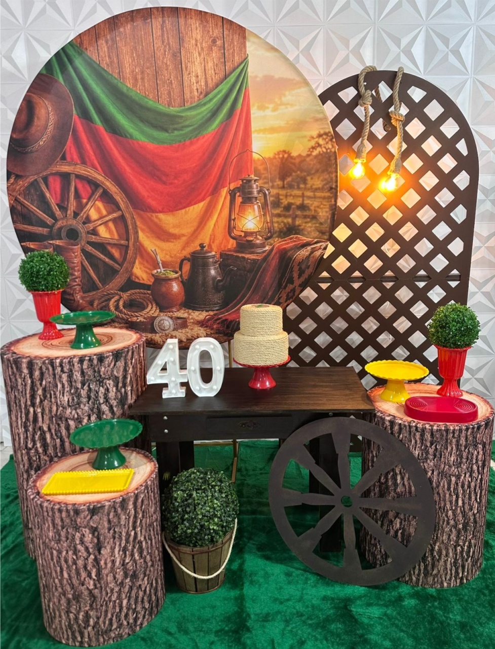 Rio Grande Do Sul 2 Com Mesa E Painel Rústico - Festerê Pegue e Monte 