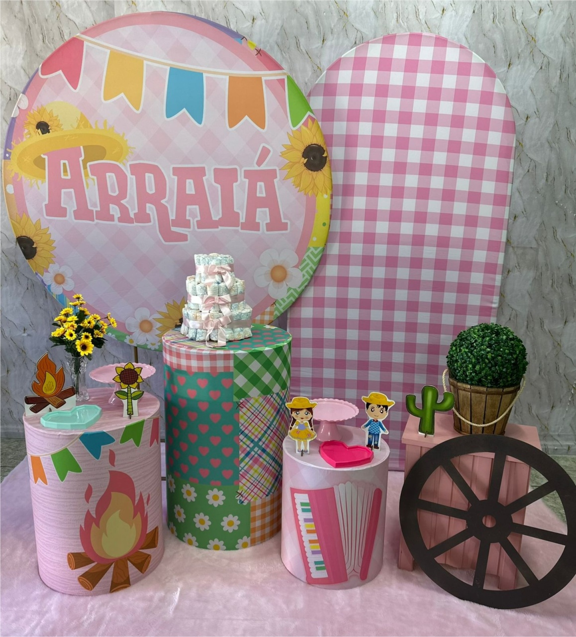 Arraiá Rosa Com Romano  - Festerê Pegue e Monte 