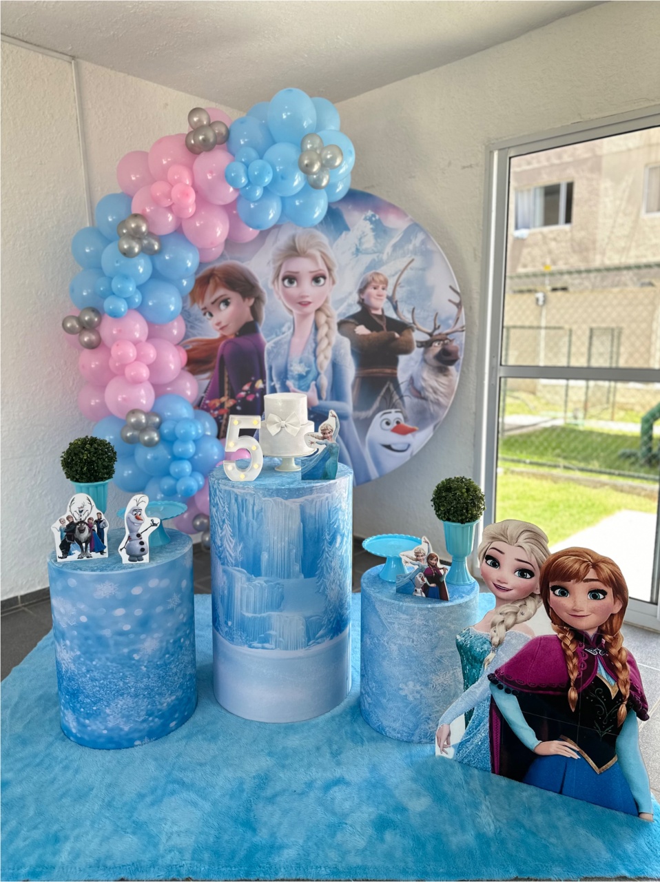 Frozen 1 - Festerê Pegue e Monte 