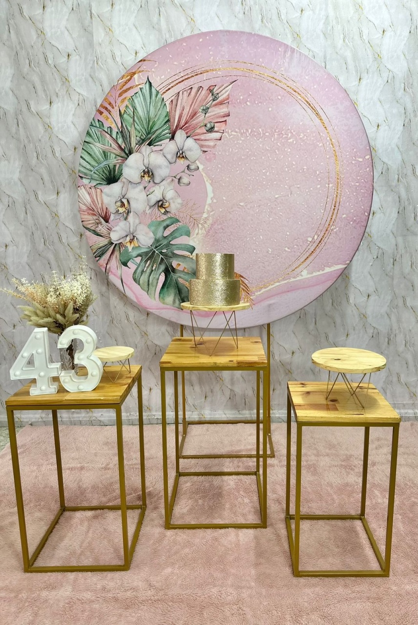 Floral Rosa Com Mesas  - Festerê Pegue e Monte 
