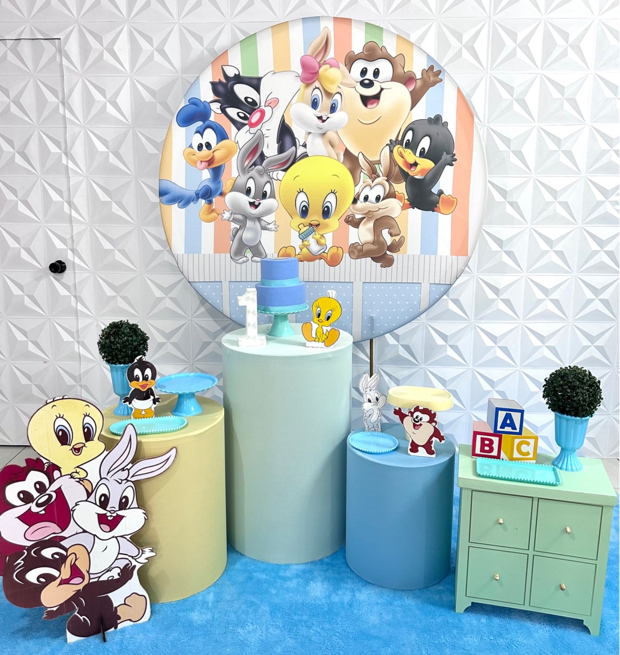 Baby Looney Tunes 2 - Festerê Pegue e Monte 