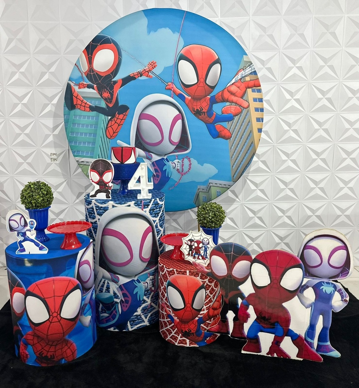 Homem Aranha E Amigos - Festerê Pegue e Monte 
