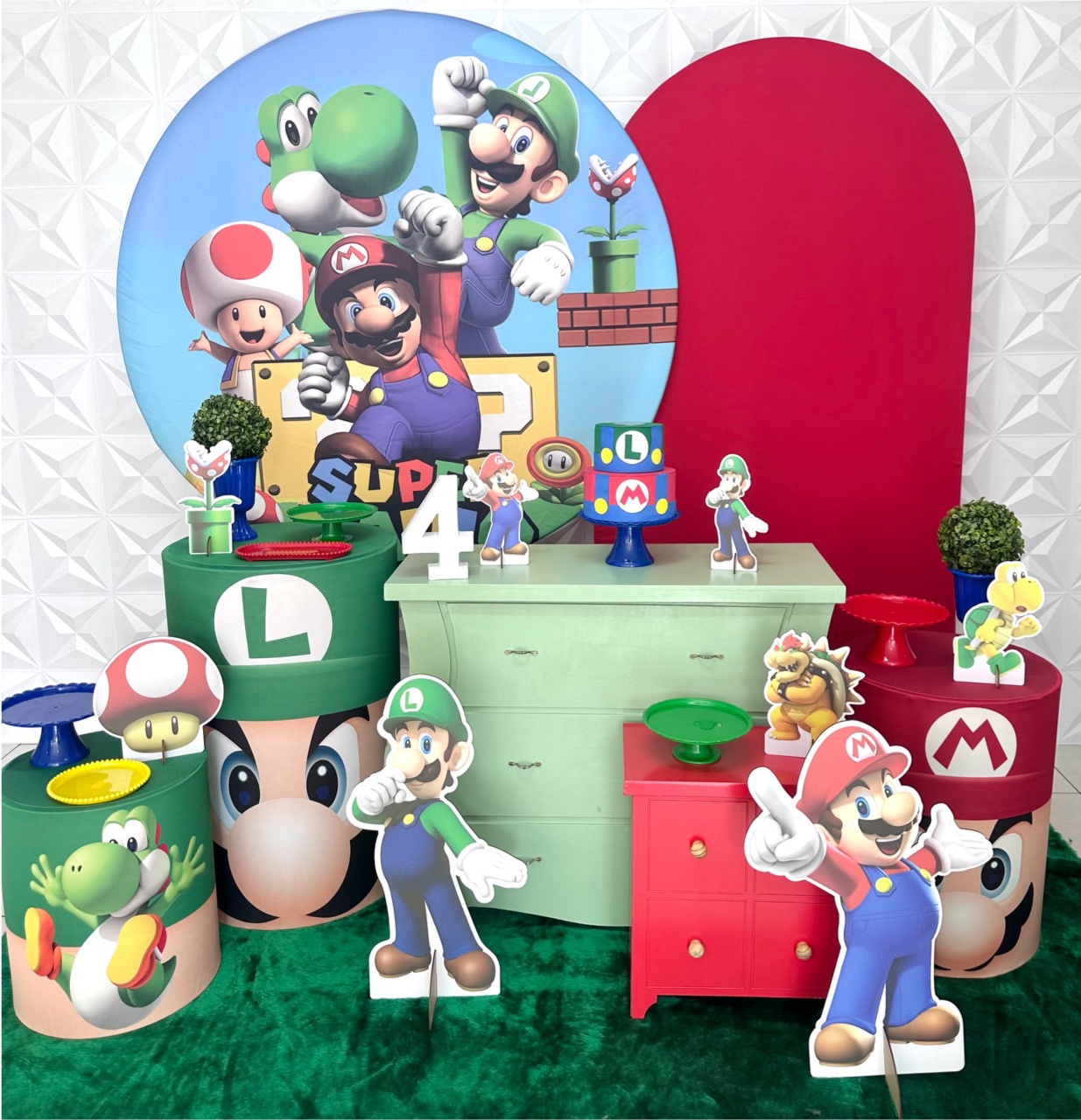 Super Mario Com Romano E Armário - Festerê Pegue e Monte 