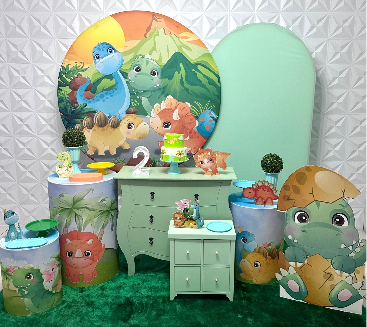 Dino Baby Com Armário E Romano - Festerê Pegue e Monte 