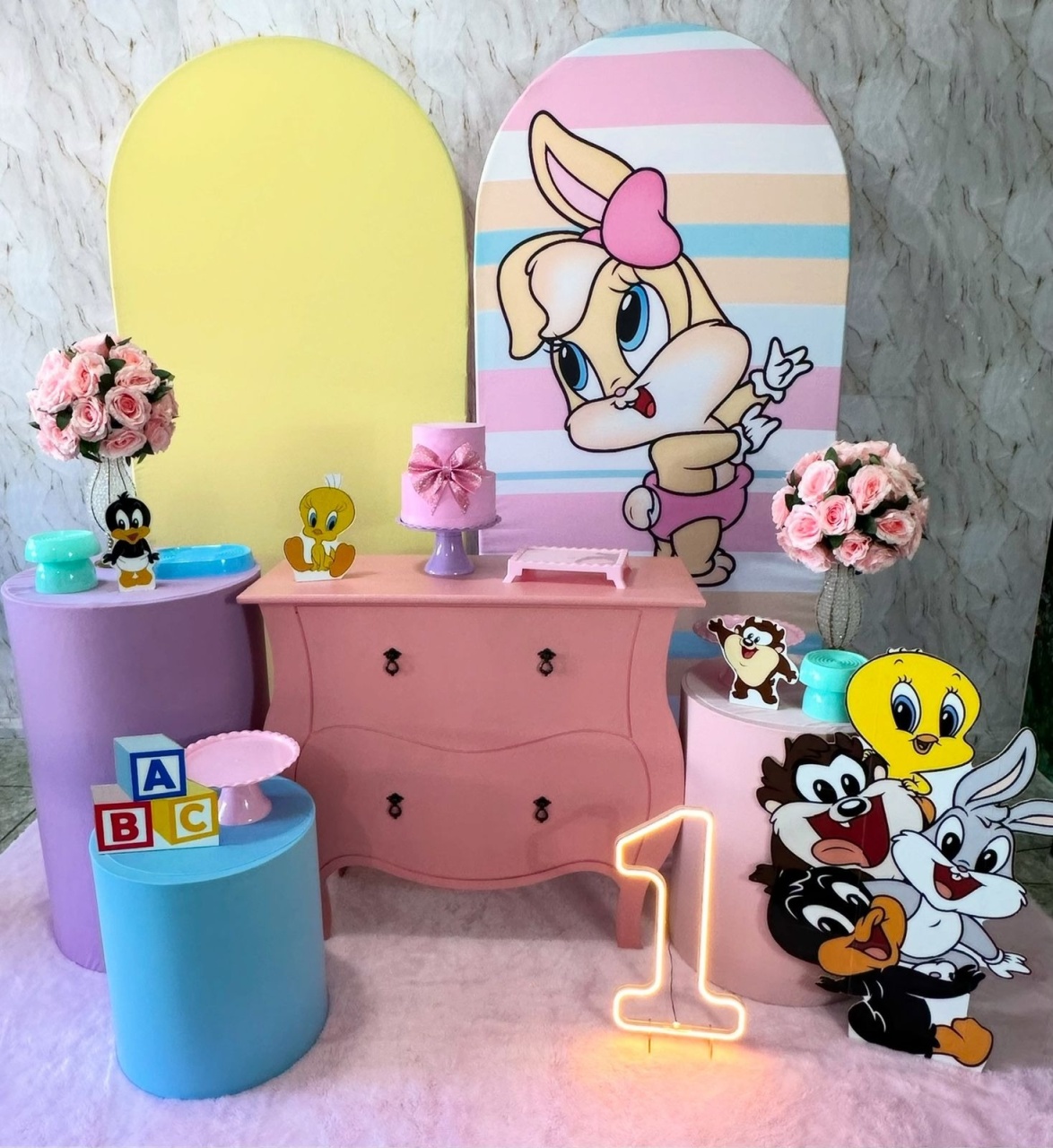 Baby Looney Tunes Rosa - Festerê Pegue e Monte 