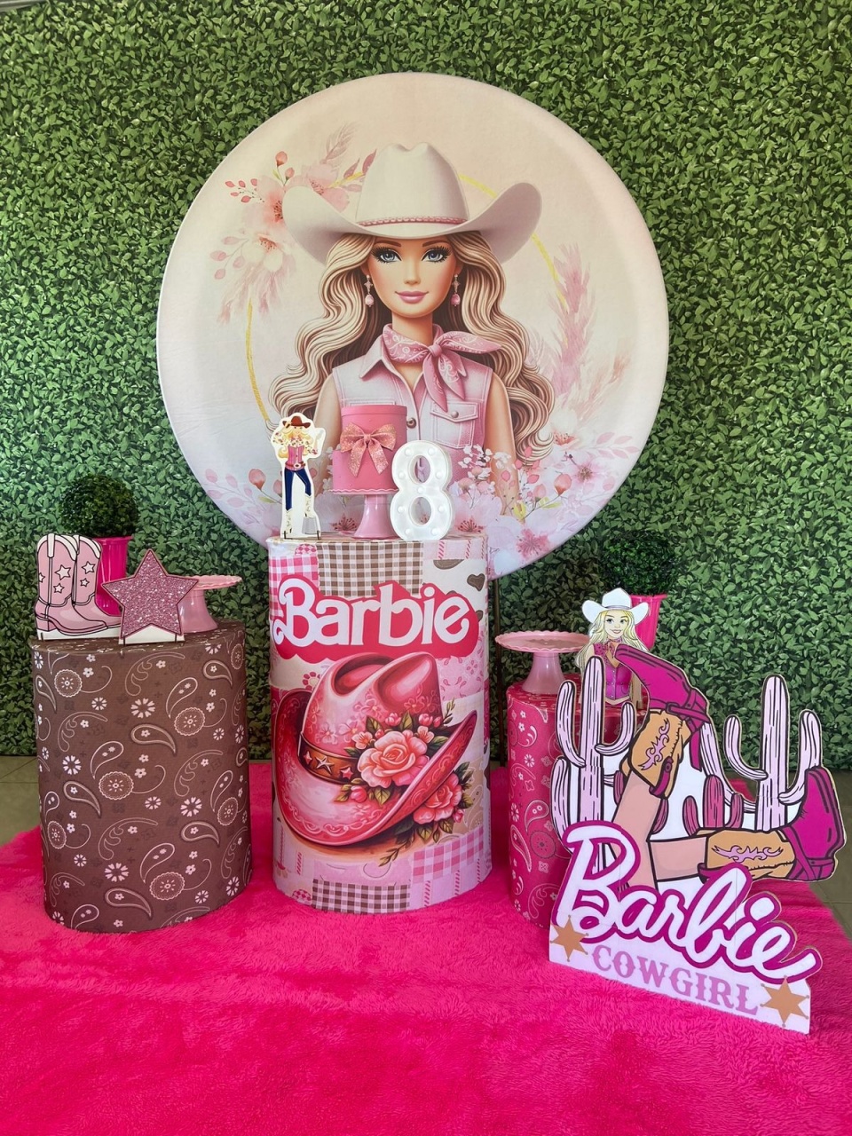 Barbie Boiadeira  - Festerê Pegue e Monte 