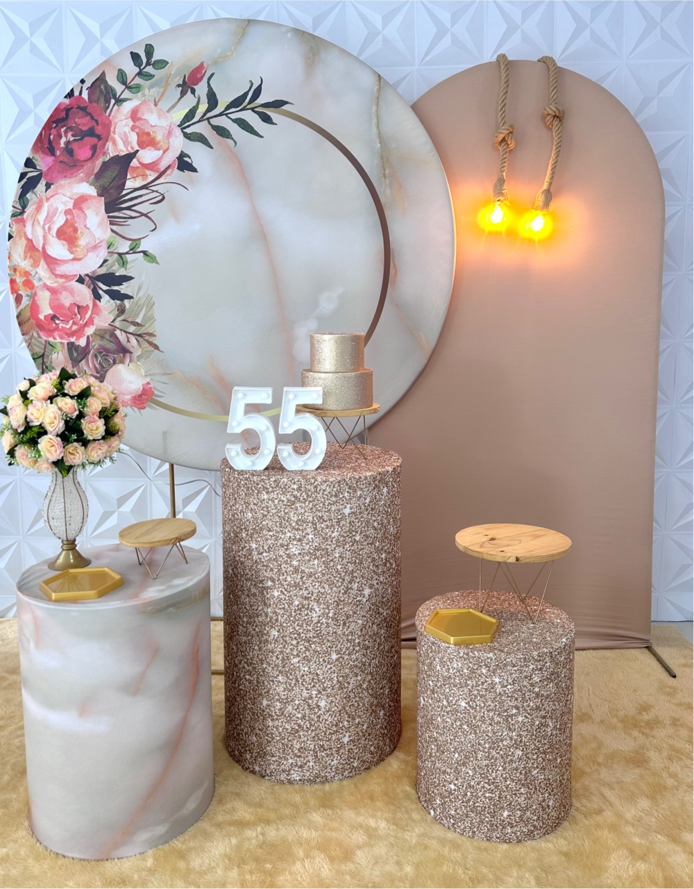 Floral Dourado Com Romano - Festerê Pegue e Monte 
