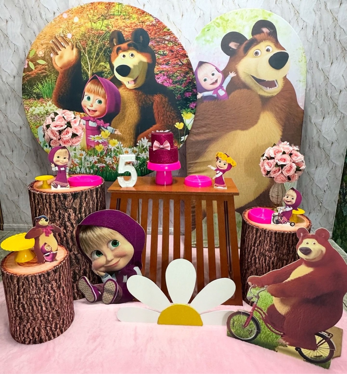 Masha E Urso 1 Com Armário E Romano - Festerê Pegue e Monte 