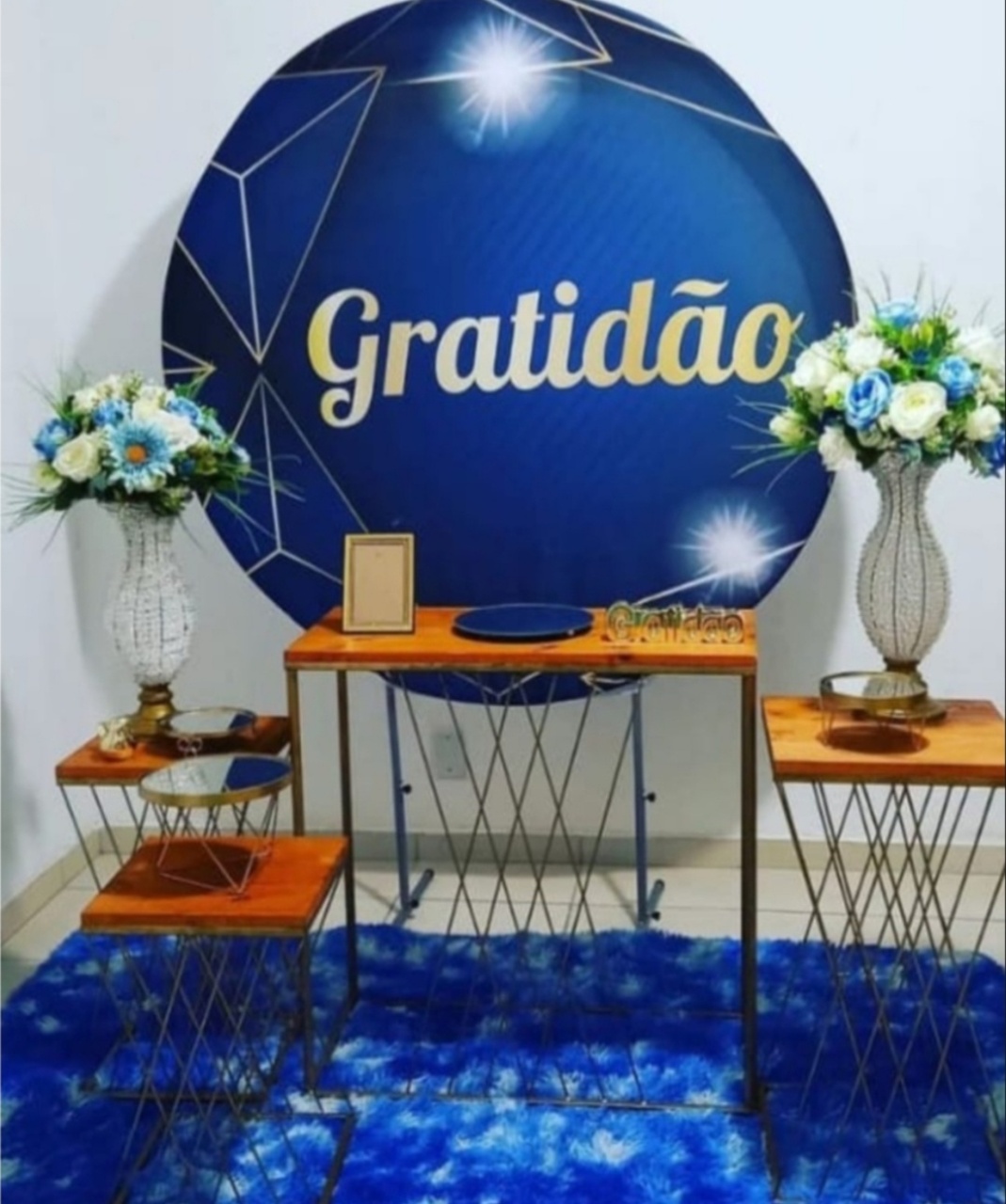 Gratidão Azul E Dourado. - f.celshaday artigos para festa.