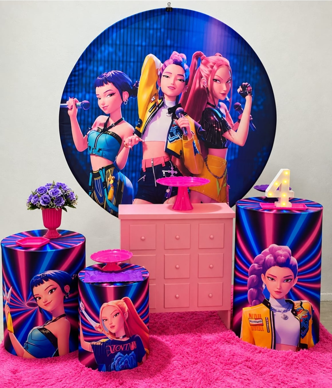 Cenário Guerreira K Pop 005 - f.celshaday artigos para festa.