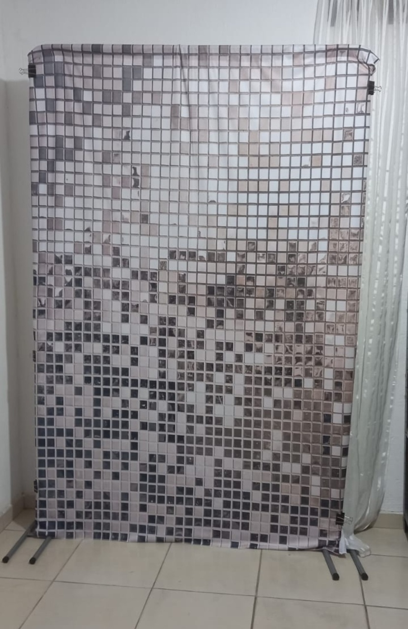 Painel 1,50X2,20 Lantejoulas Prata/ Shimmer Wall. - f.celshaday artigos para festa.