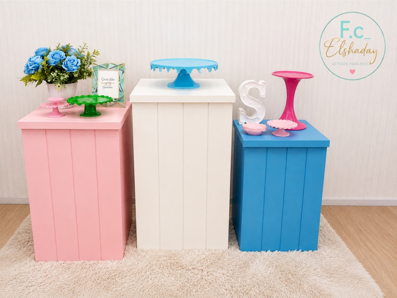 Mesa Trio de Cubo Mdf Ripada Cores. - f.celshaday artigos para festa.