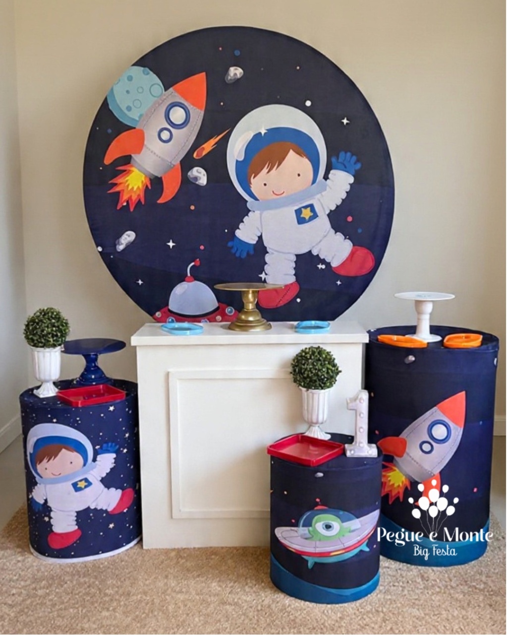 Kit Ouro Astronauta - Pegue e Monte Big Festa