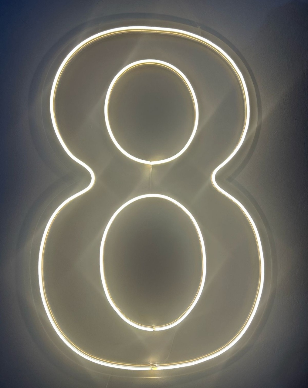 Led 8 - HK Décor & pegue  e monte