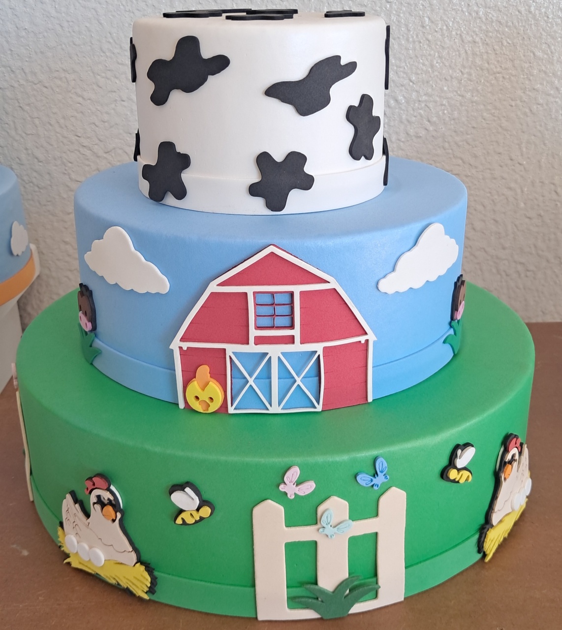 Bolo Cenográfico Fazendinha - Silmara Decorações 