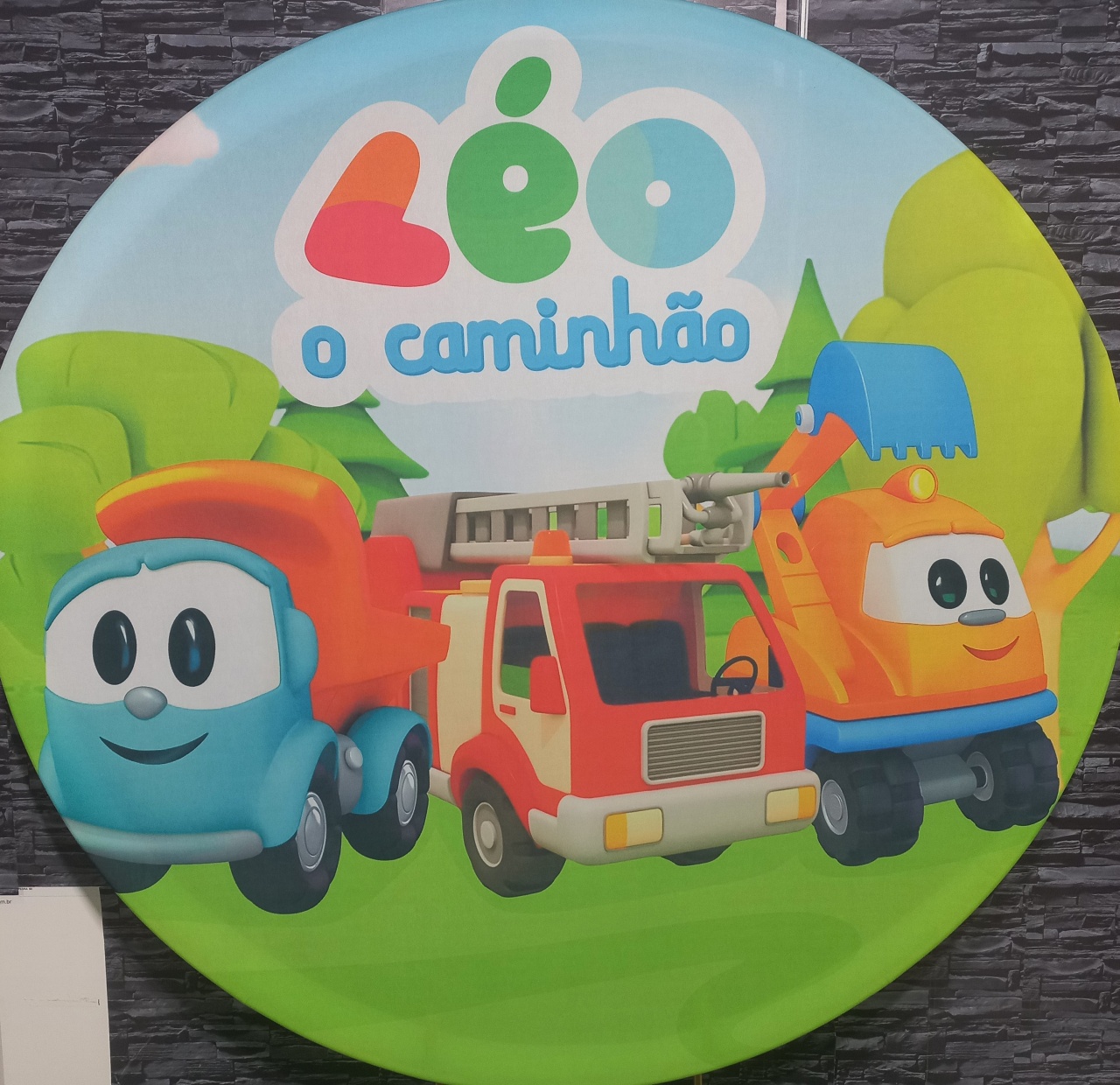 Tecido Painel Redondo Léo O Caminhão - Silmara Decorações 
