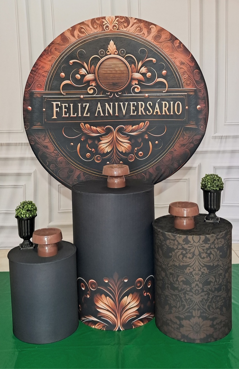 Feliz Aniversário  - Silmara Decorações 
