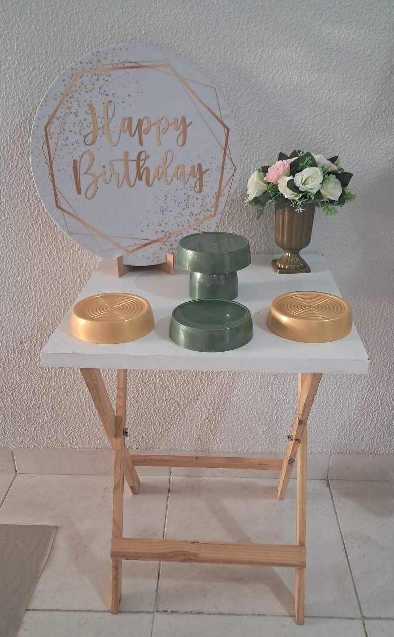 Festa Na Mesa Happy Birday Branco E Dourado - Silmara Decorações 