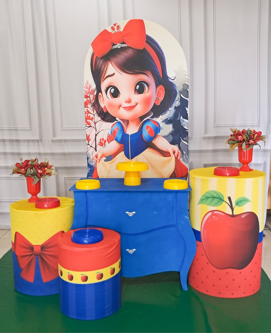 Branca de Neve Cut Baby  - Silmara Decorações 