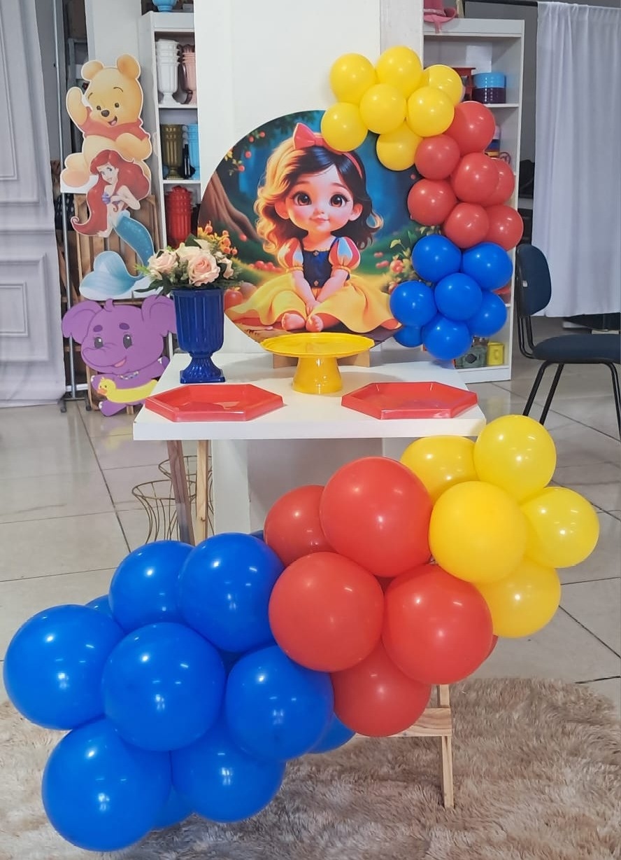 Festa Na Mesa Branca de Neve - Silmara Decorações 