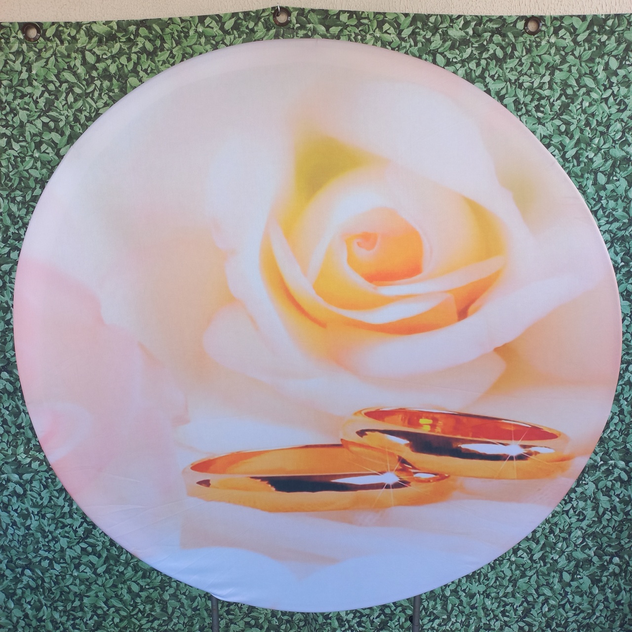 Tecido Painel Redondo Noivado Casamento - Silmara Decorações 
