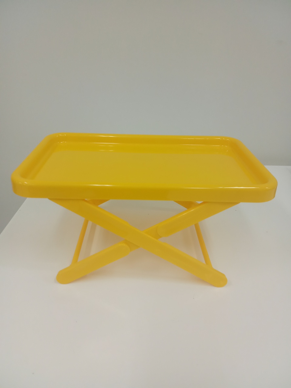 Mini Tablet Amarelo - Dona mocinha 