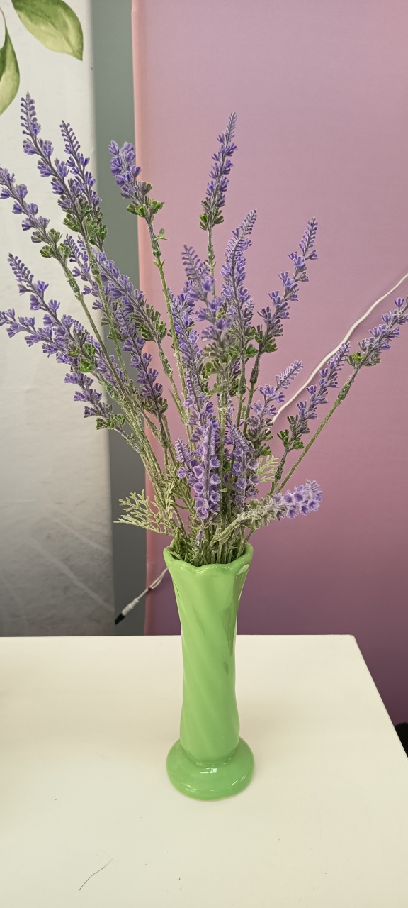Mini Vaso Lavanda - Dona mocinha 