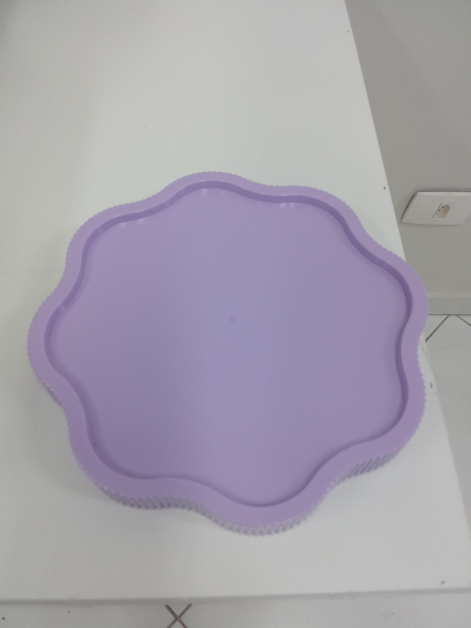 Bandeja Flor Acrílico Lilás - Dona mocinha 