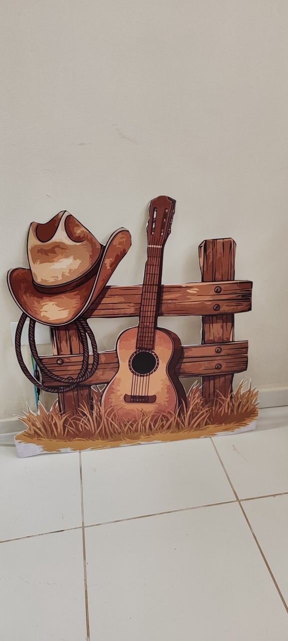 Totem Country - Dona mocinha 