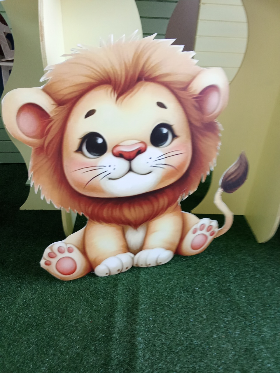Totem Leão - Dona mocinha 